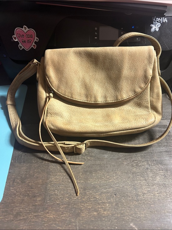 HOBO Handbags - HOBO Fern Leather Crosbody